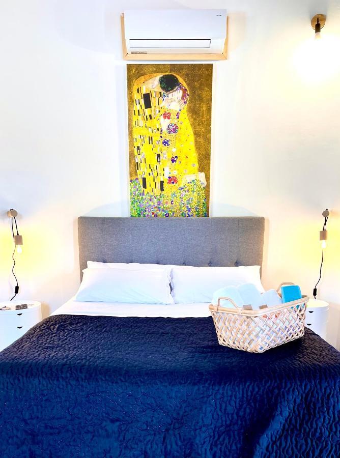 Blu Silence Cottage Augusta Ngoại thất bức ảnh